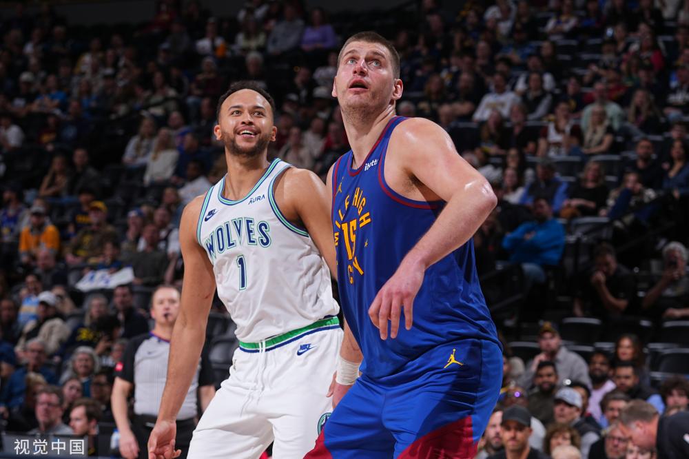 在巨星云集 在巨星云集